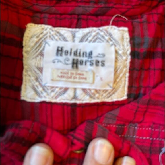3/$25 ANTHROPOLOGIE HOLDING HORSES Red Plaid Tunic Top - Picture 6 of 11